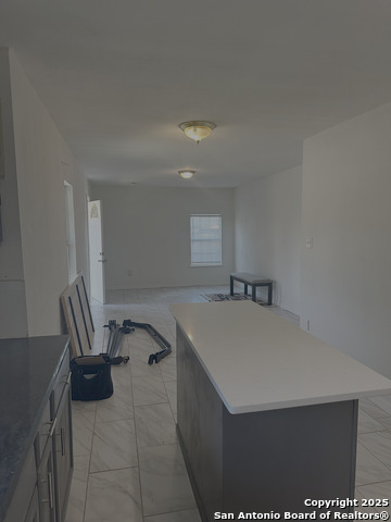 Image 4 of 20 For 106 Continental