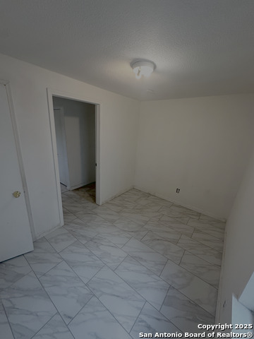 Image 5 of 20 For 106 Continental