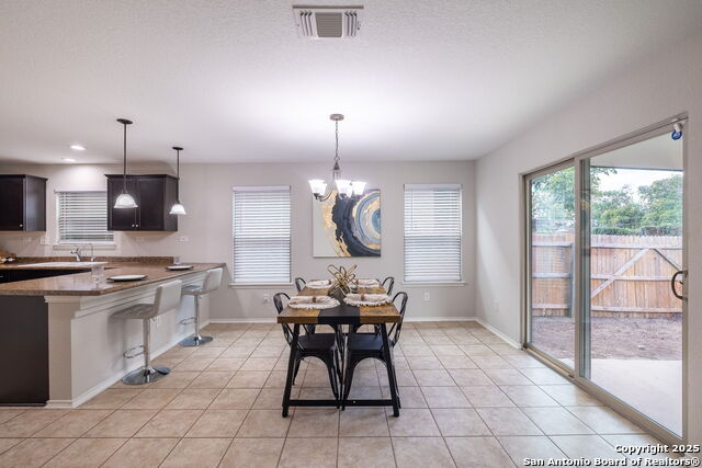 Image 11 of 26 For 243 Pleasanton Spring