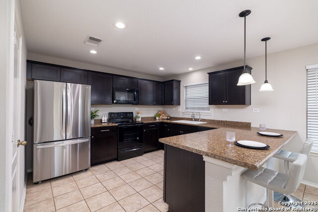 Image 14 of 26 For 243 Pleasanton Spring