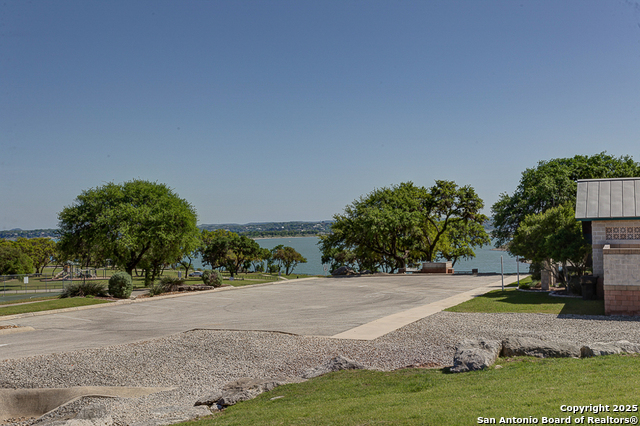 Image 15 of 32 For 293 River Cliff Place