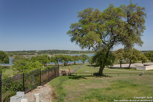 Image 18 of 32 For 293 River Cliff Place