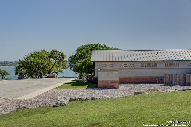 Image 23 of 32 For 293 River Cliff Place
