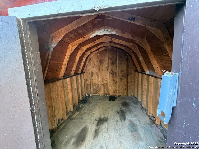 Image 17 of 18 For 515 Bangor  