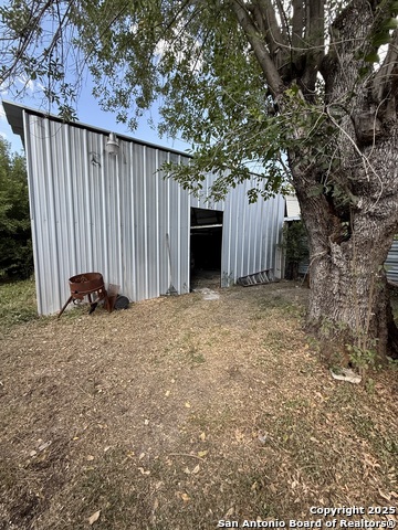 Image 19 of 19 For 404 Lula Mae