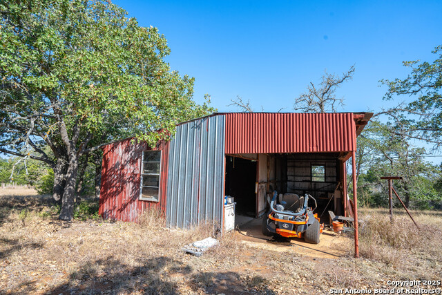 Listing photo id 3 for 3779 Mule Creek Rd