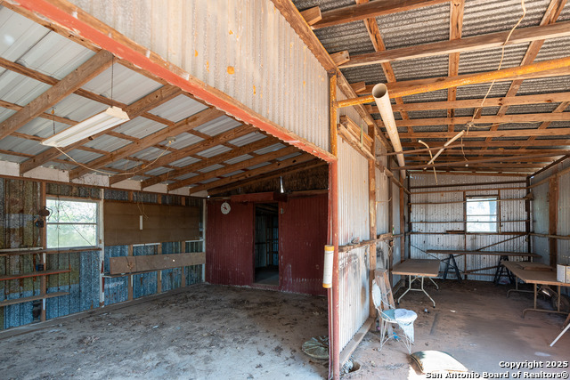 Listing photo id 4 for 3779 Mule Creek Rd