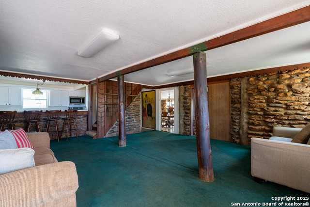 Listing photo id 7 for 3779 Mule Creek Rd
