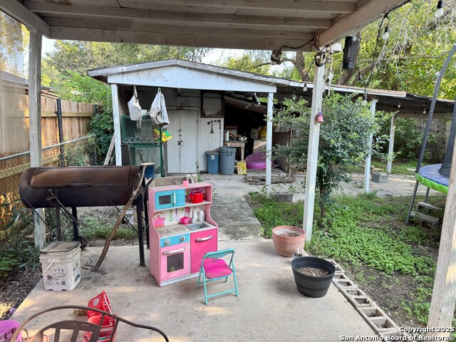 Image 13 of 14 For 607 Brunswick Blvd