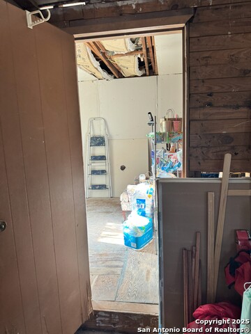 Image 6 of 14 For 607 Brunswick Blvd