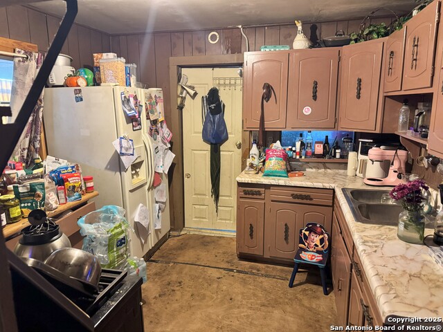 Image 9 of 14 For 607 Brunswick Blvd