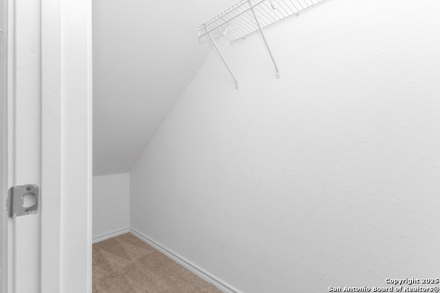 Image 17 of 47 For 6806 Prue Rd 46