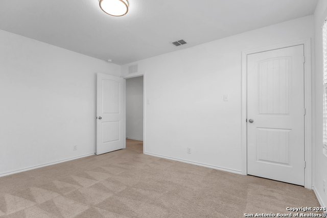 Image 31 of 47 For 6806 Prue Rd 46