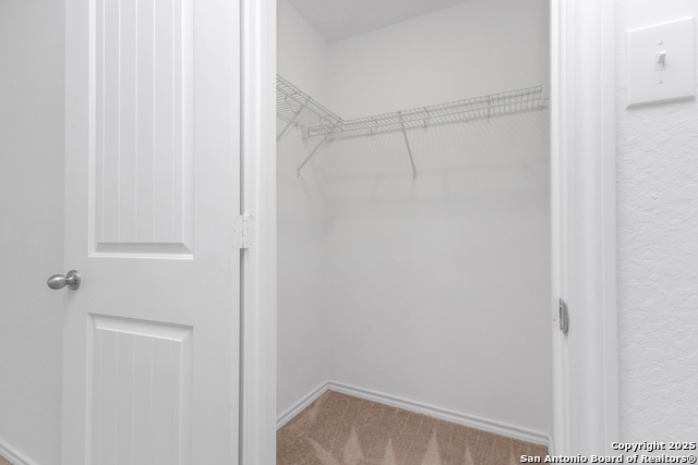 Image 36 of 47 For 6806 Prue Rd 46