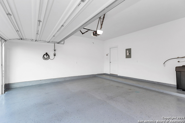 Image 44 of 47 For 6806 Prue Rd 46