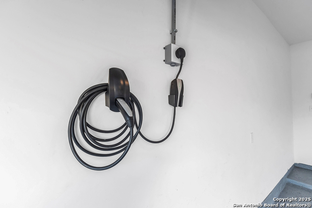 Image 45 of 47 For 6806 Prue Rd 46