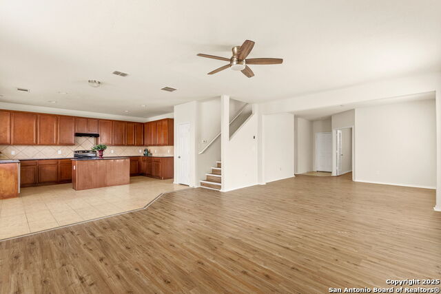 Image 4 of 26 For 24215 Desert Ash