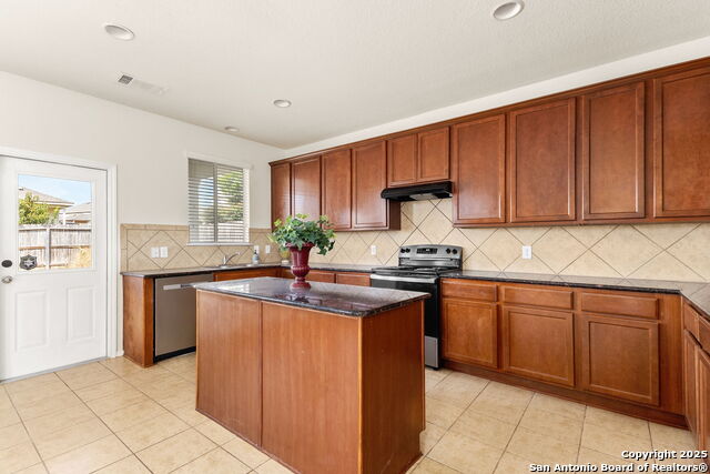 Image 9 of 26 For 24215 Desert Ash