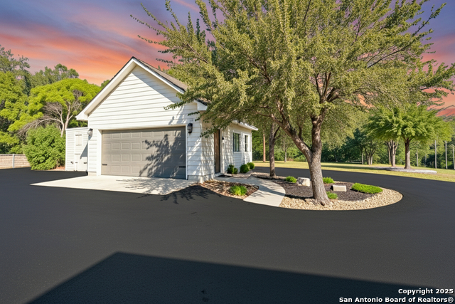 Listing photo id 32 for 11087 Mesquite