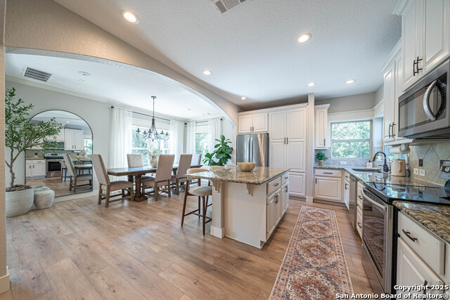Listing photo id 7 for 11087 Mesquite