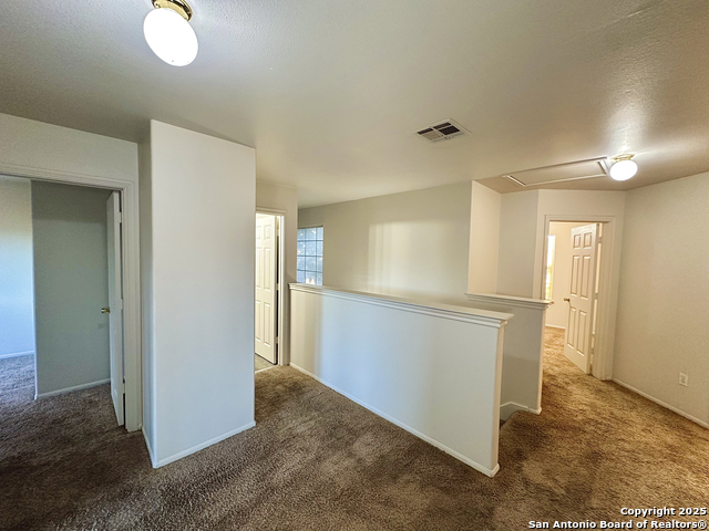 Image 17 of 19 For 22230 Goldcrest Run