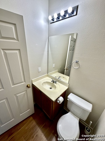 Image 6 of 19 For 22230 Goldcrest Run