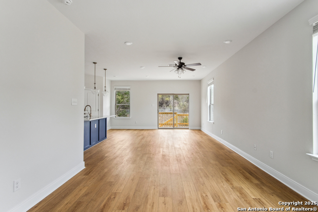 Image 11 of 37 For 8907 Summerwood Bend