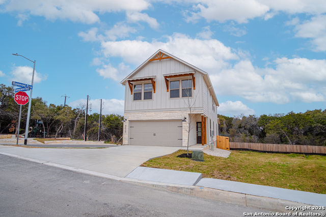 Image 2 of 37 For 8907 Summerwood Bend