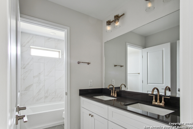 Image 24 of 37 For 8907 Summerwood Bend