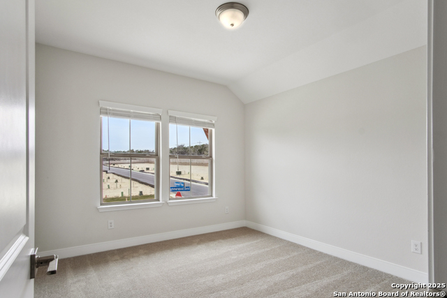 Image 28 of 37 For 8907 Summerwood Bend