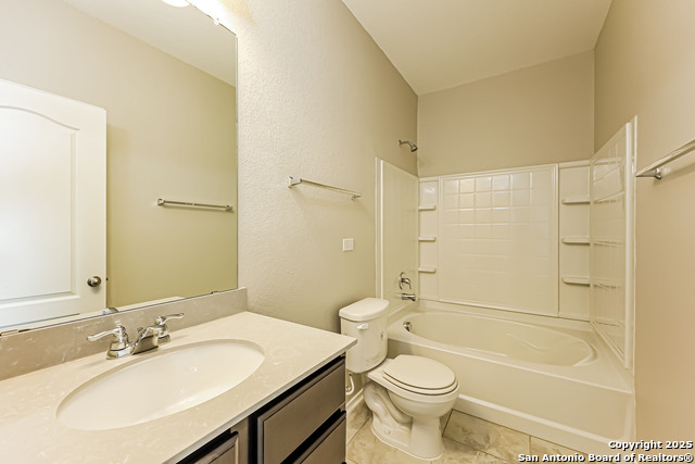 Listing photo id 4 for 7106 Palomino Bay