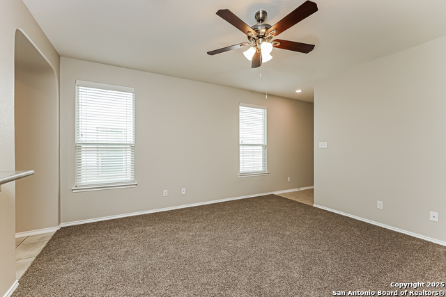 Listing photo id 6 for 7106 Palomino Bay