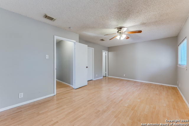 Image 10 of 25 For 7559 Tantara Ct