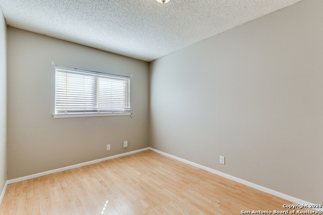 Image 13 of 25 For 7559 Tantara Ct