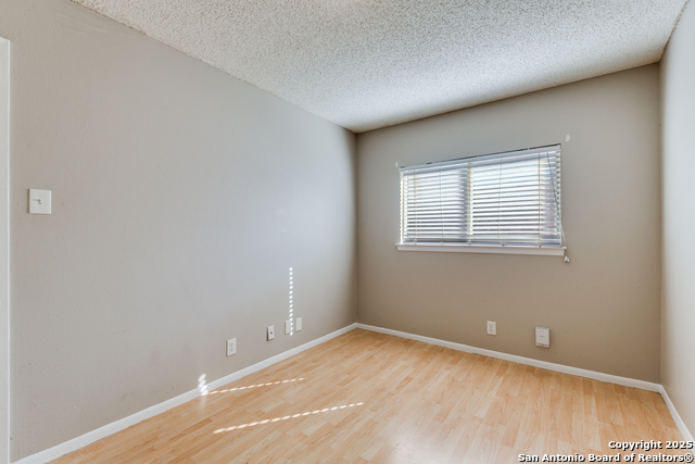 Image 14 of 25 For 7559 Tantara Ct