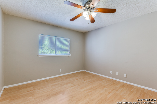 Image 17 of 25 For 7559 Tantara Ct