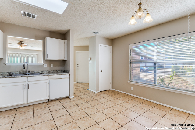 Image 4 of 25 For 7559 Tantara Ct