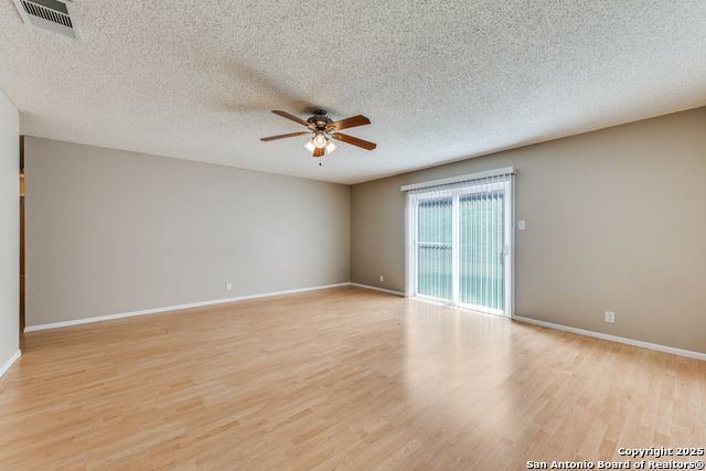 Image 8 of 25 For 7559 Tantara Ct