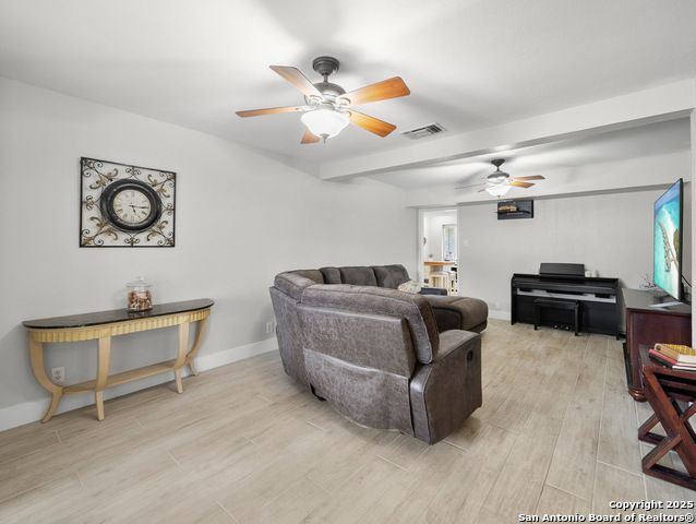 Image 16 of 50 For 3514 Millgrove