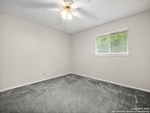 Image 29 of 50 For 3514 Millgrove