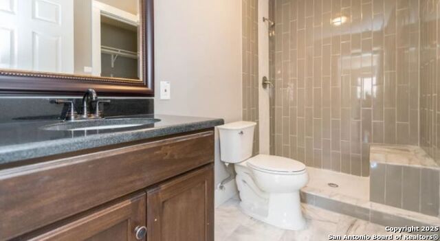 Listing photo id 8 for 1519 El Monte