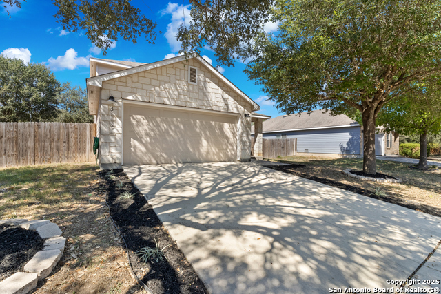 Image 2 of 33 For 8119 Running Hollow