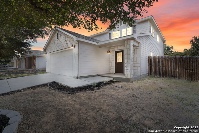 Image 3 of 33 For 8119 Running Hollow