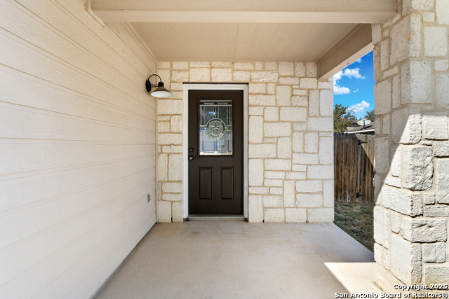 Image 5 of 33 For 8119 Running Hollow