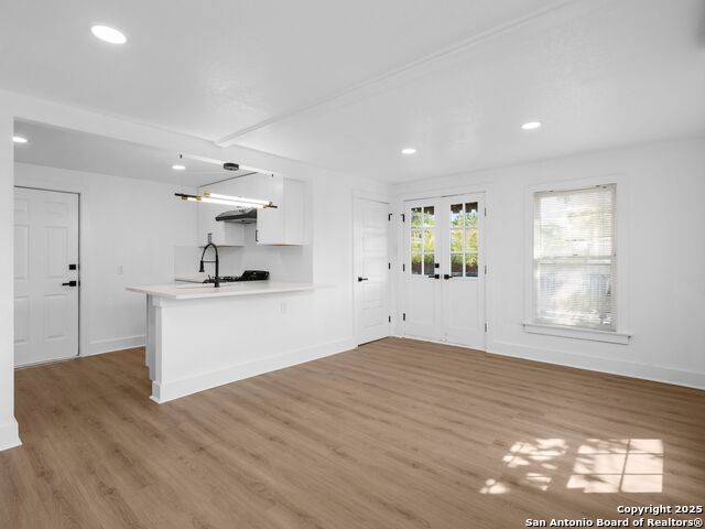 Image 5 of 20 For 148 Terrell Road  3