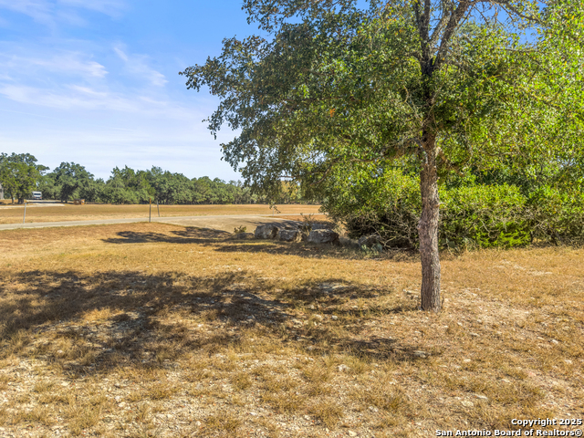 Image 3 of 18 For 1043 Long Hollow