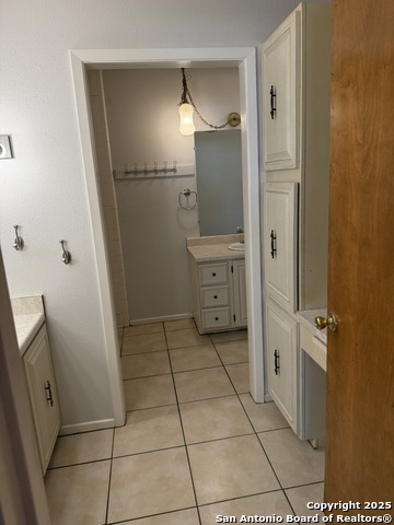 Image 15 of 22 For 356 Dallas