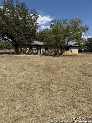 Image 21 of 22 For 356 Dallas