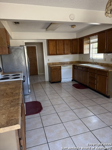 Image 8 of 22 For 356 Dallas