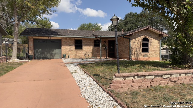 Image 2 of 8 For 1639 Fair Avenue